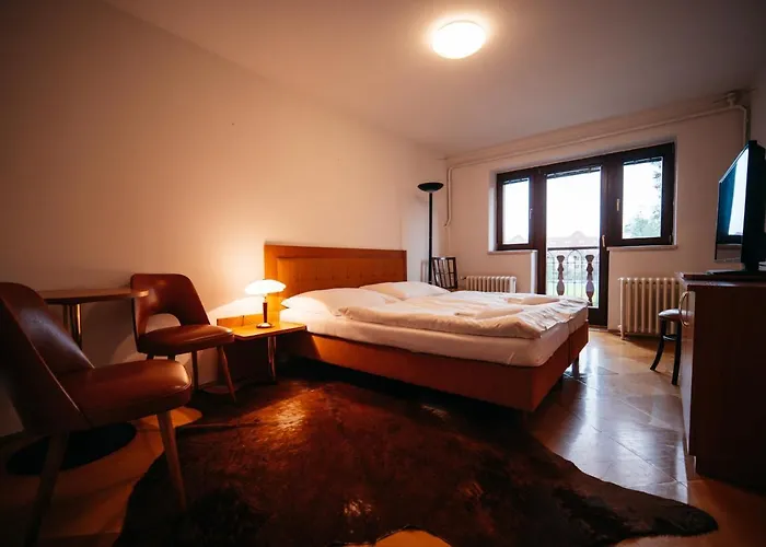 Villa Yura Wellness V Cene!! *